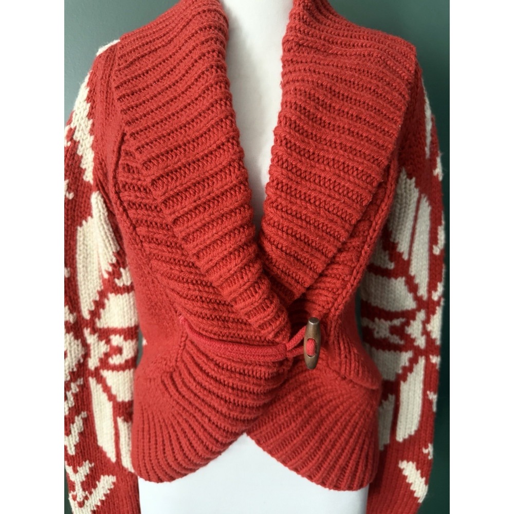 American Eagle Y2K Cardigan Womens Size M Red Snowflake Fair Isle Chunky Knit - Picture 5 of 8